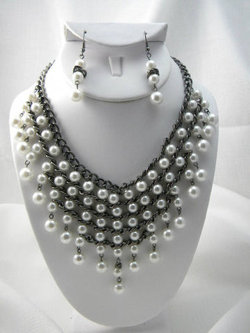 Pearl Bib Necklace and Earings